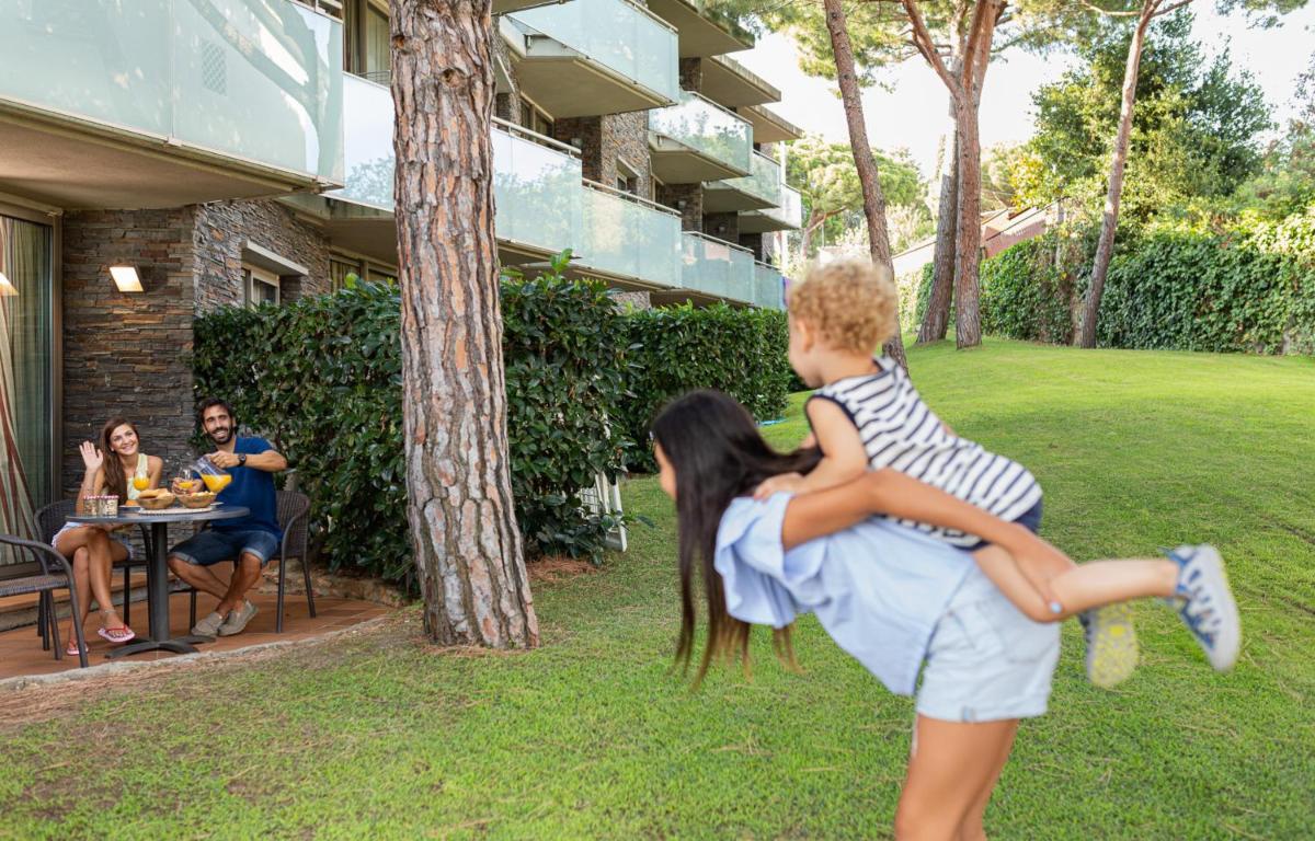 Clientes alojados en Aparthotel Ciutat de Palol