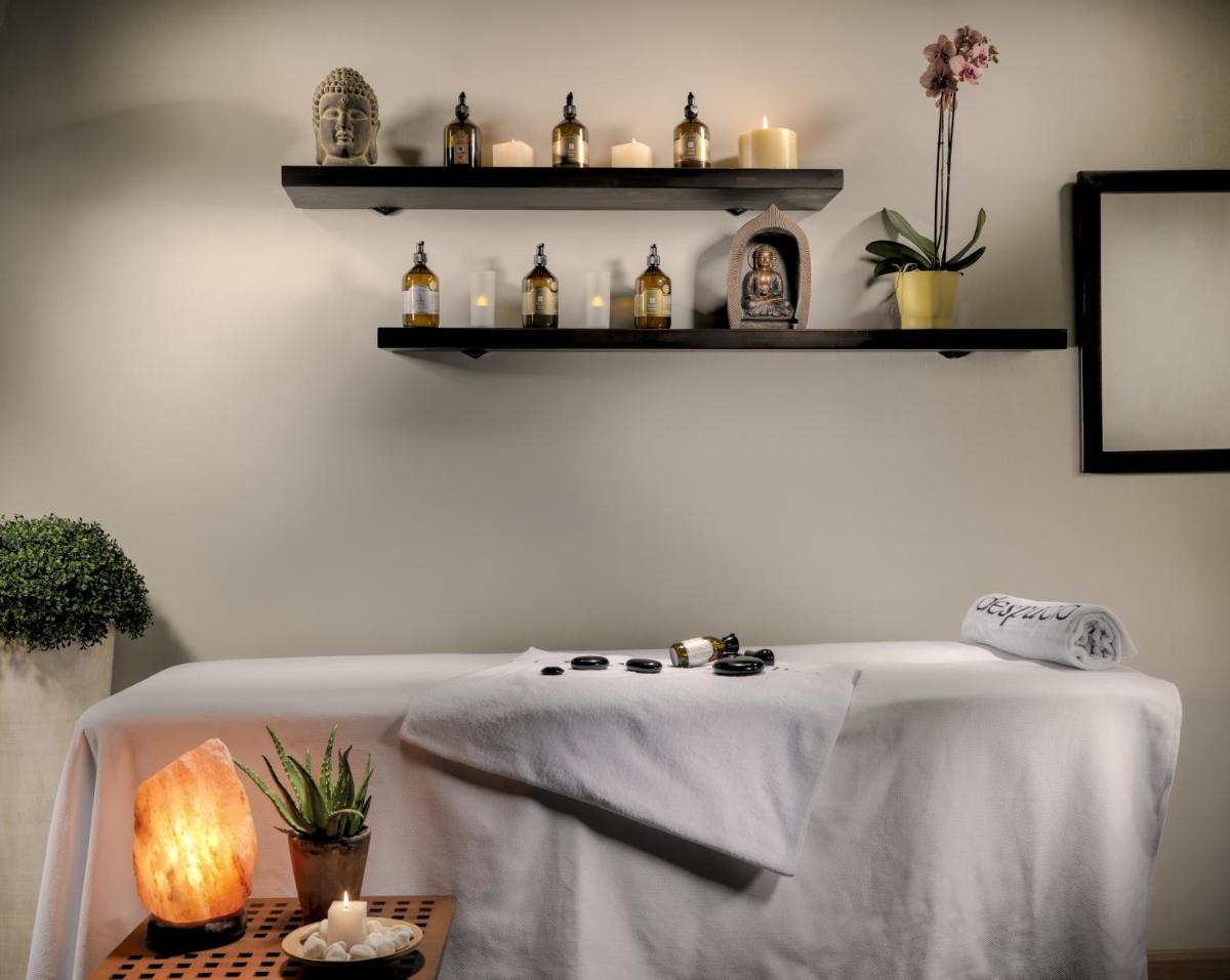 Spa o instalaciones de bienestar en H10 Marina Barcelona