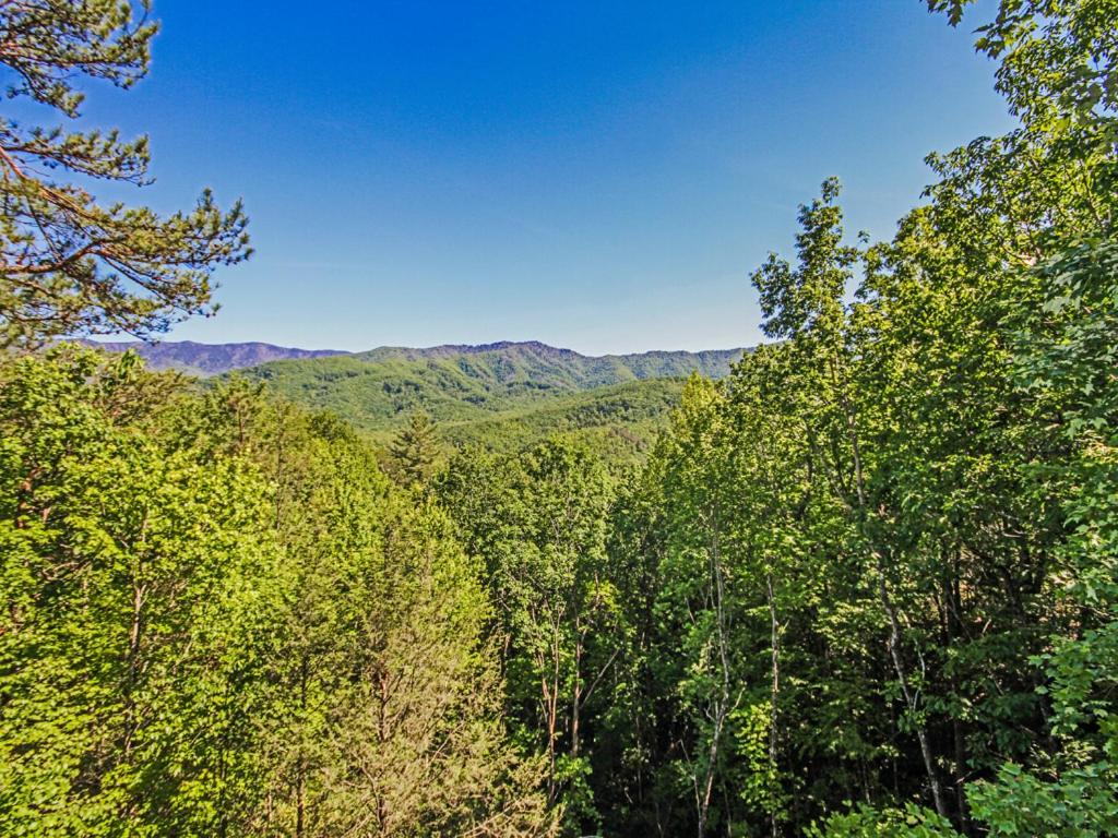 Majestic View - Housity