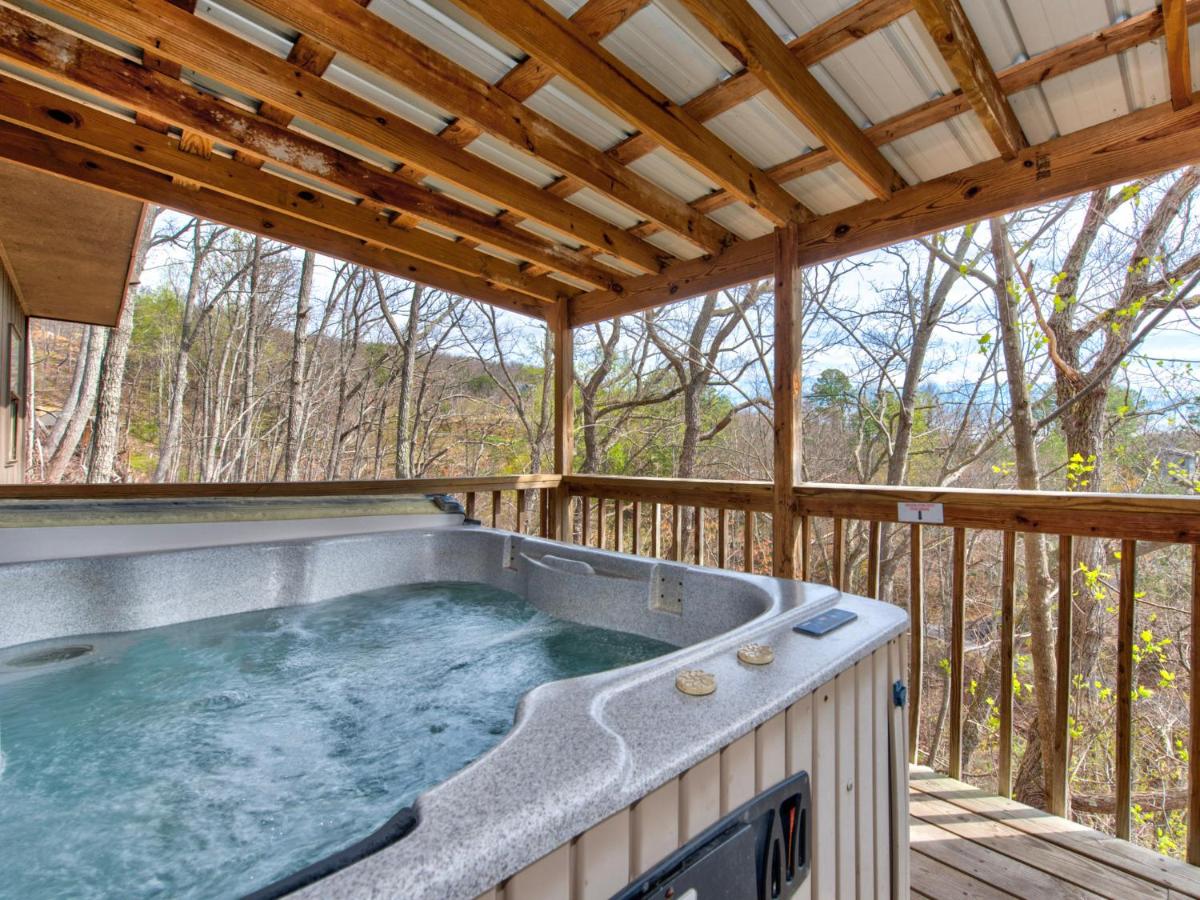 Mountain Treasure - Housity