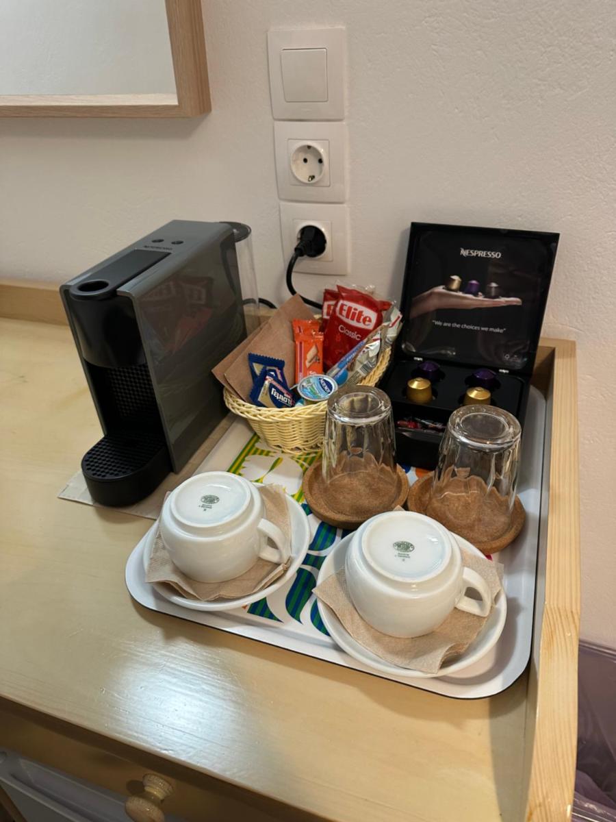 Kamelia Hotel - Housity