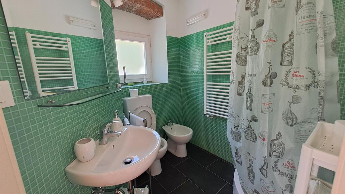 B&B La Casina Rosa La Spezia - Housity