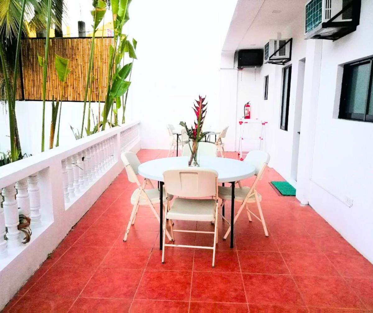 Victoria's Inn by Martha Vacation Homes - Housity