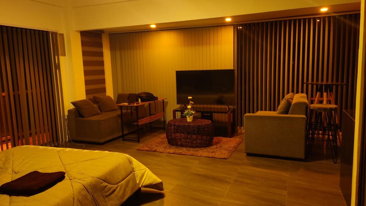 Villa Sa Bukid - Housity