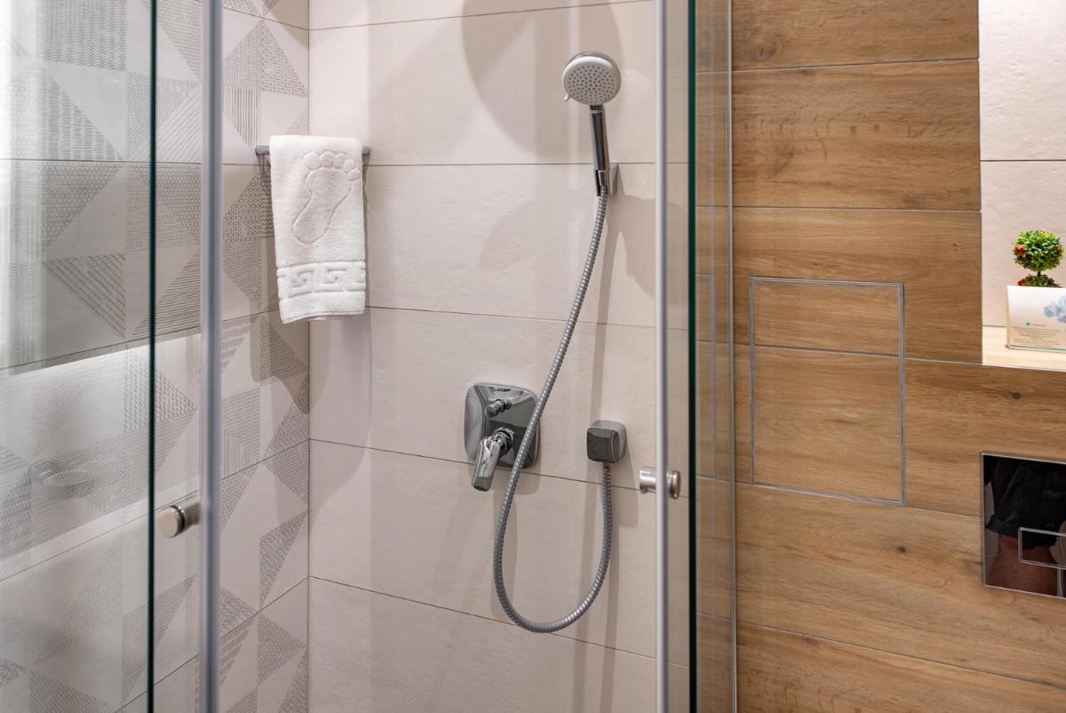 City Park INN - Art Studio - Housity