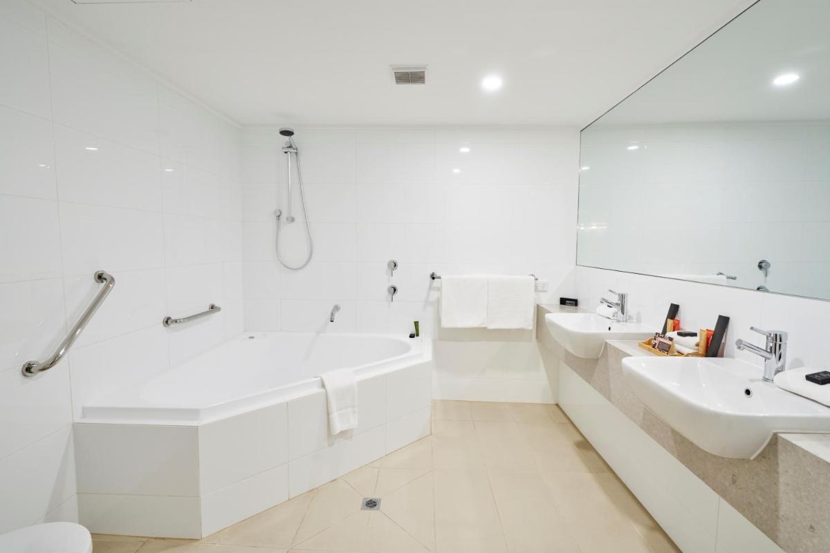 Suitetrails - The Dingley Hotel