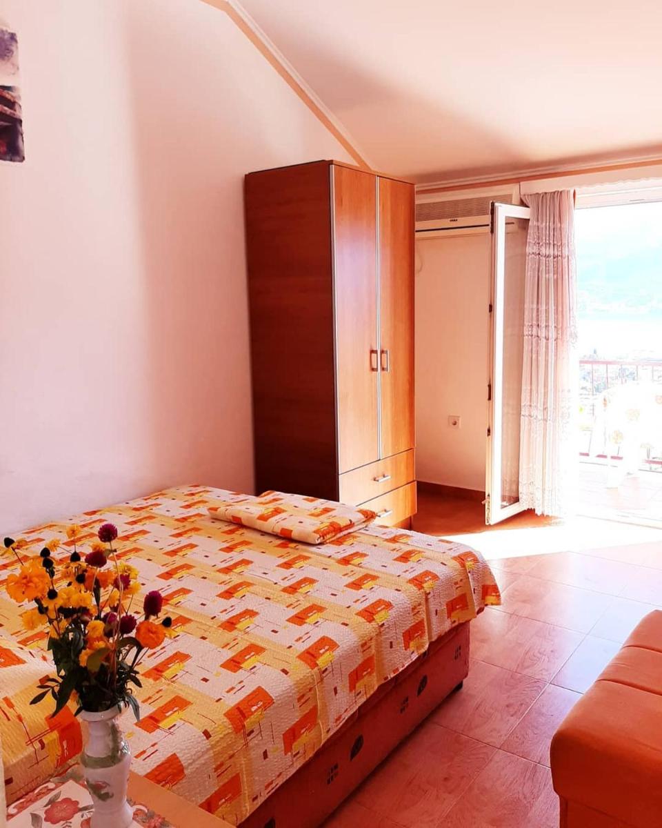 Apartments Igalo Montenegro - Housity