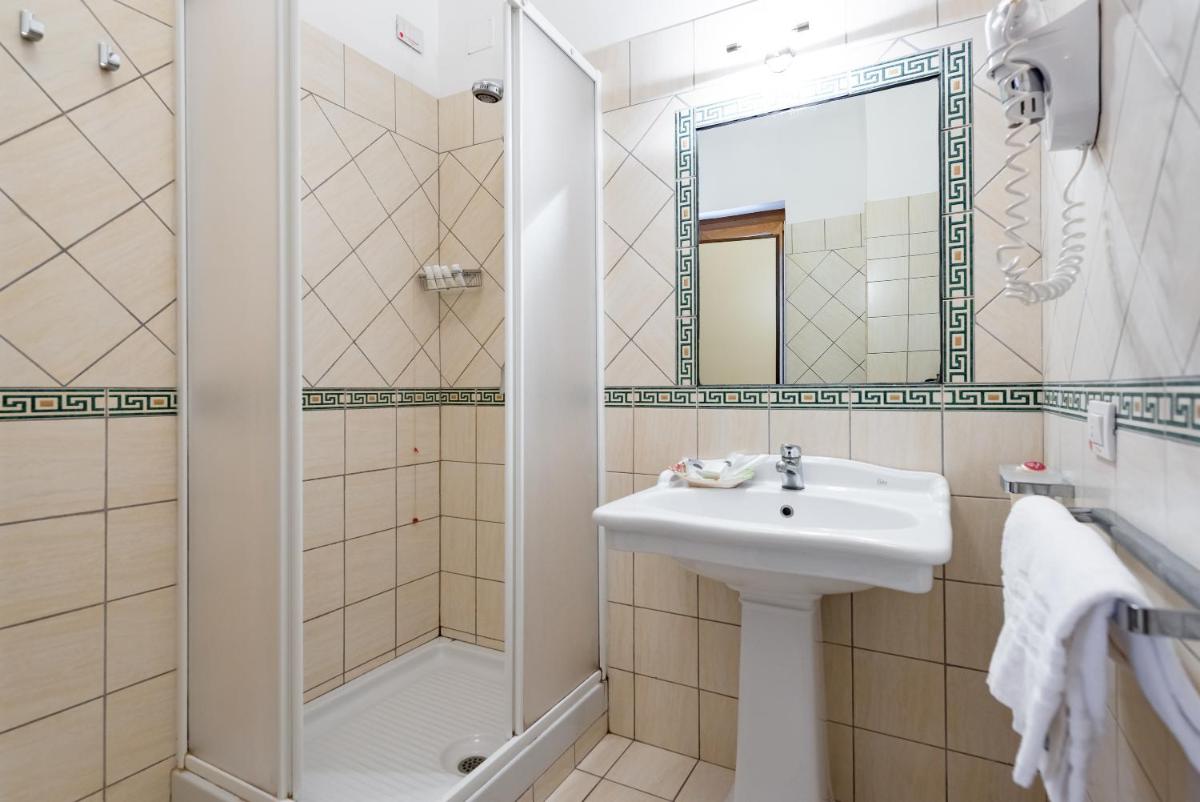 Hotel Il Ceppo - Housity