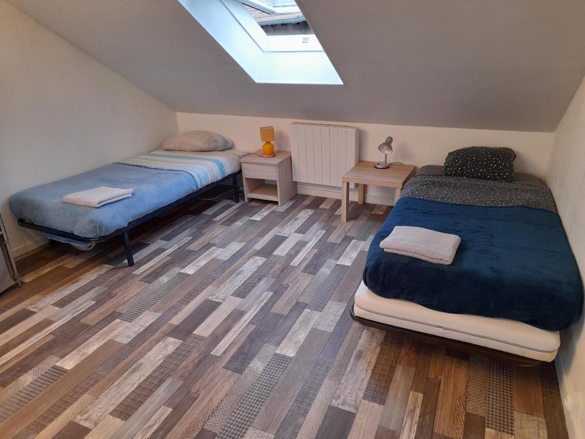 APPARTEMENT VIOLET PRES DE NEOMA ET FACULTES - Housity