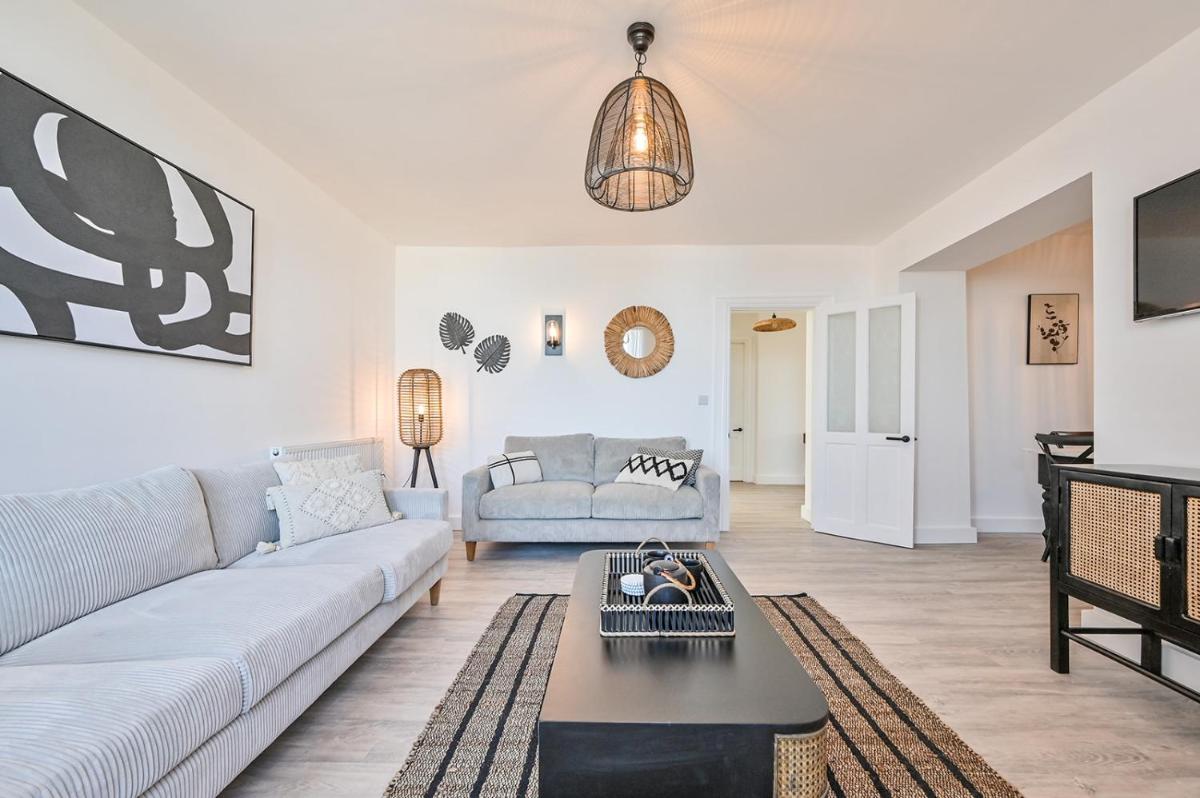NEW! The Beach Apartment @ Culloden - Housity
