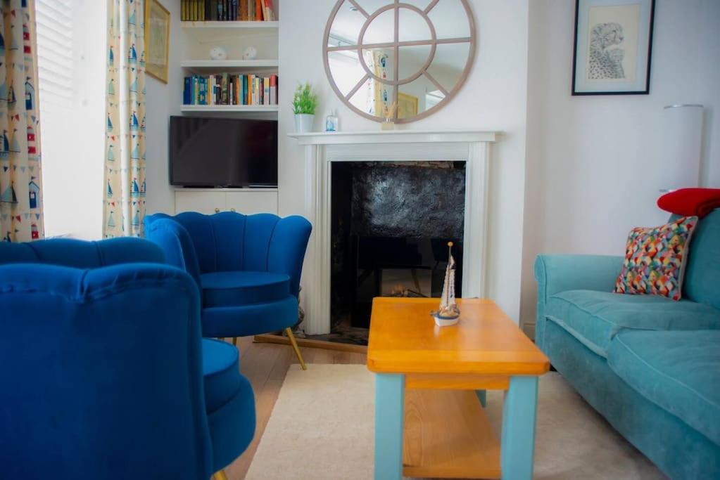 Jewel Pier *2 Bed House* Deal - Housity