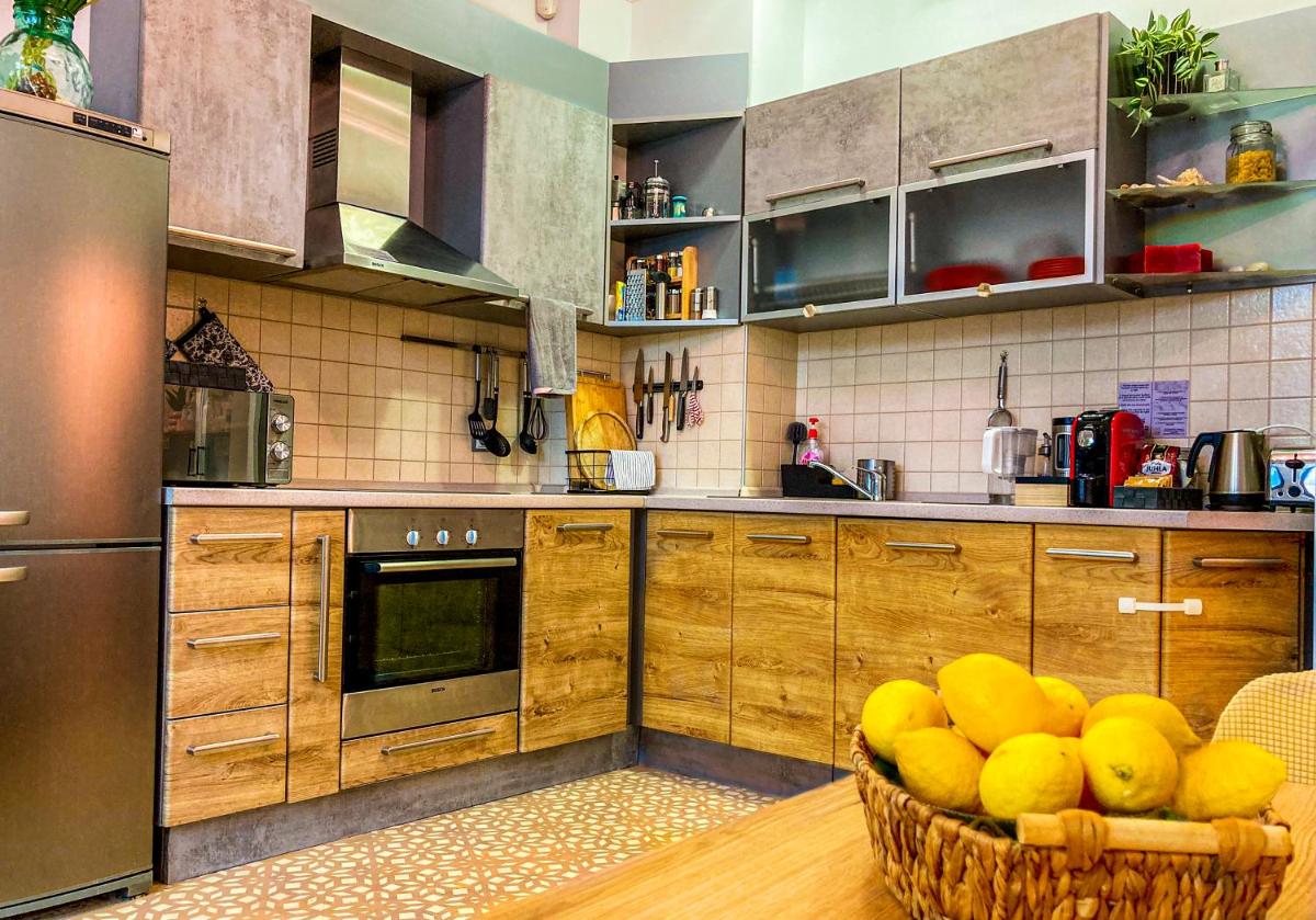 Suitetrails - Two Bedroom Apartment -Welcome to Burgas- Top Location, Central Station, Main Walking Street, Sea Garden, near the Beach