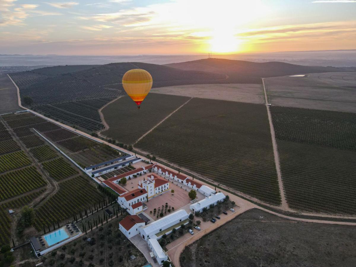 Uma vista aérea de Torre de Palma Wine Hotel, Monforte, a Member of Design Hotels