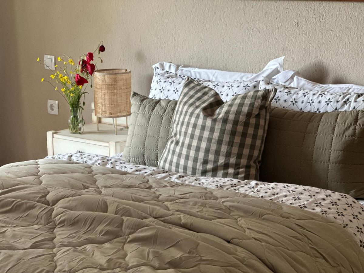 House No 10 - Housity