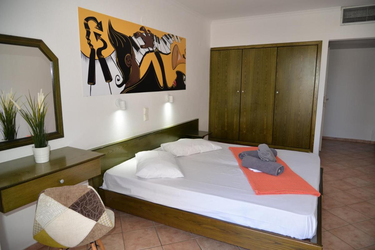 VILLA CARIATIS - Housity