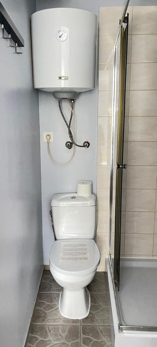 Domek nad jeziorem w Puszczy Zielonka - Housity