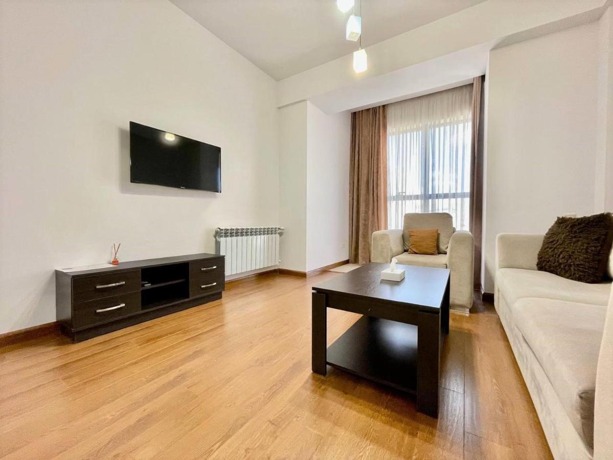 Yerevan House Luxury apartment 4 - Housity