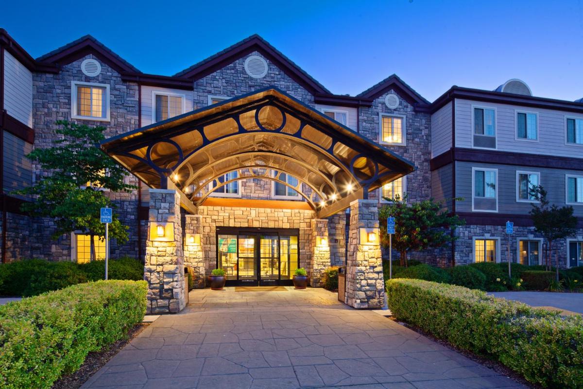 Staybridge Suites Fairfield Napa Valley Area by IHG - Housity