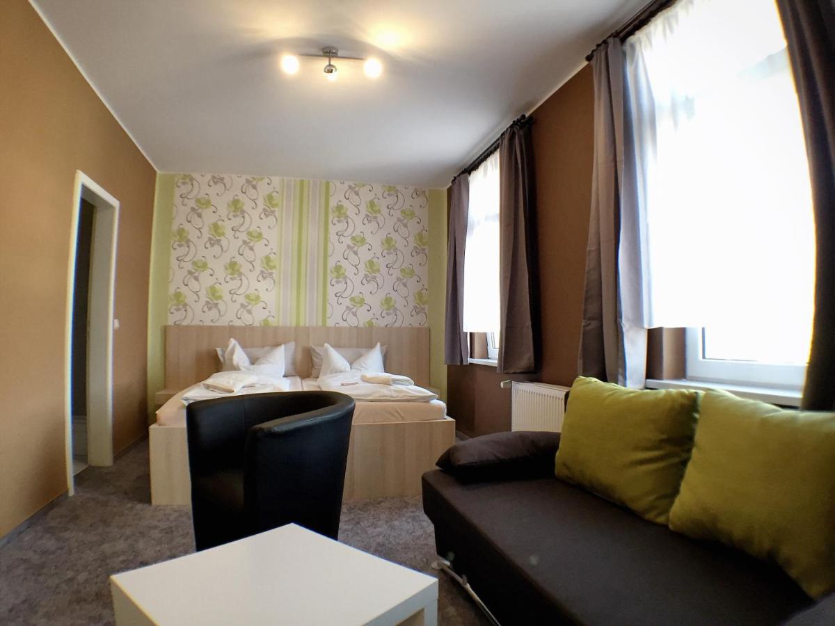 Blechleppel - Die Pension im Harz - Housity