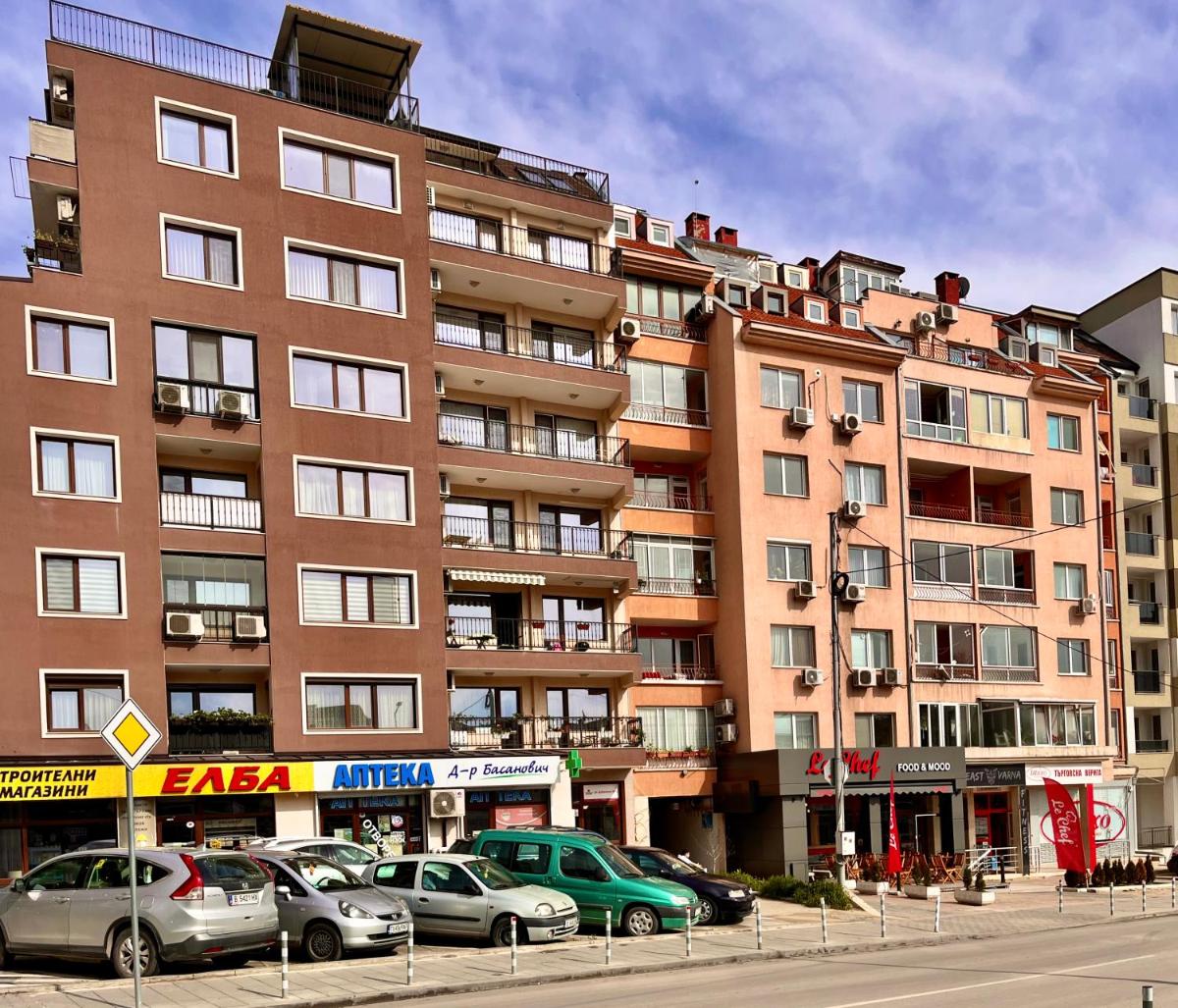 Happy Bears Place - Housity