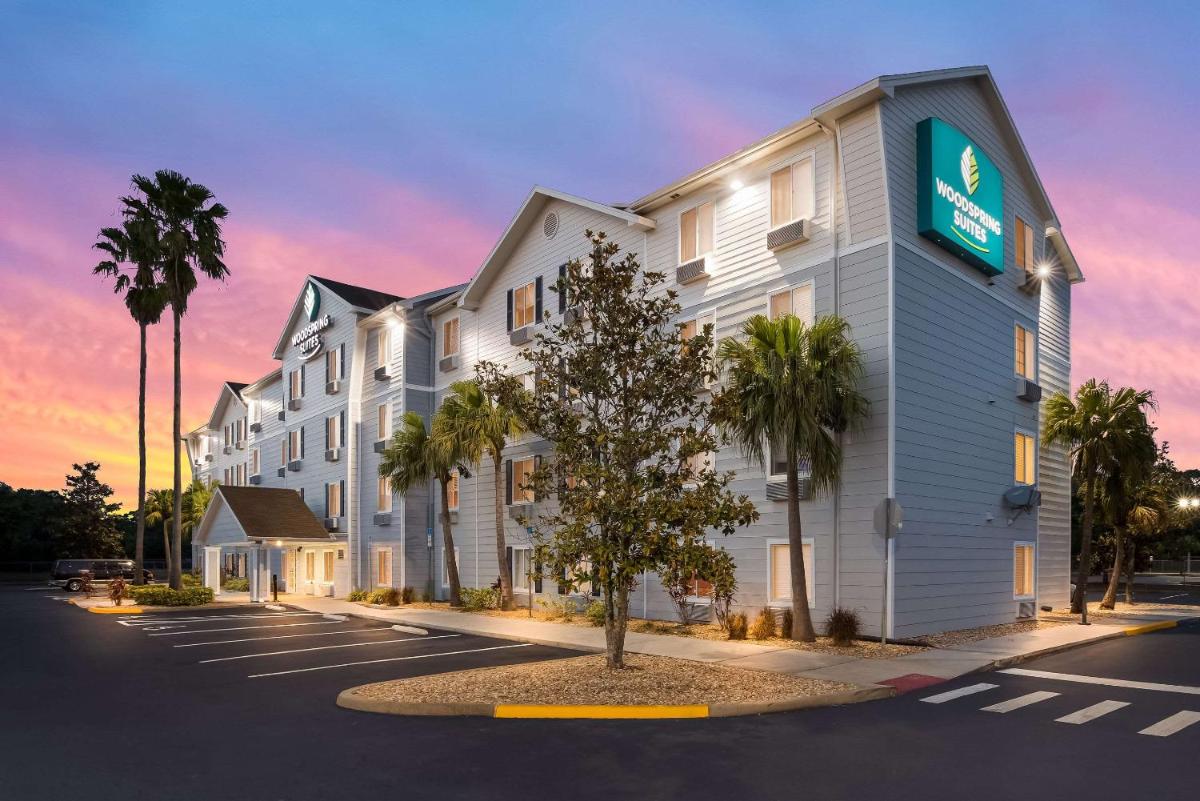 WoodSpring Suites Orlando North - Maitland - Housity