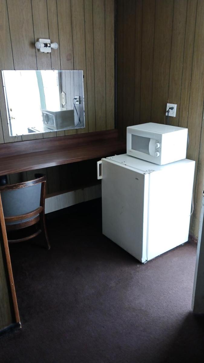 White Pine Motel - Housity