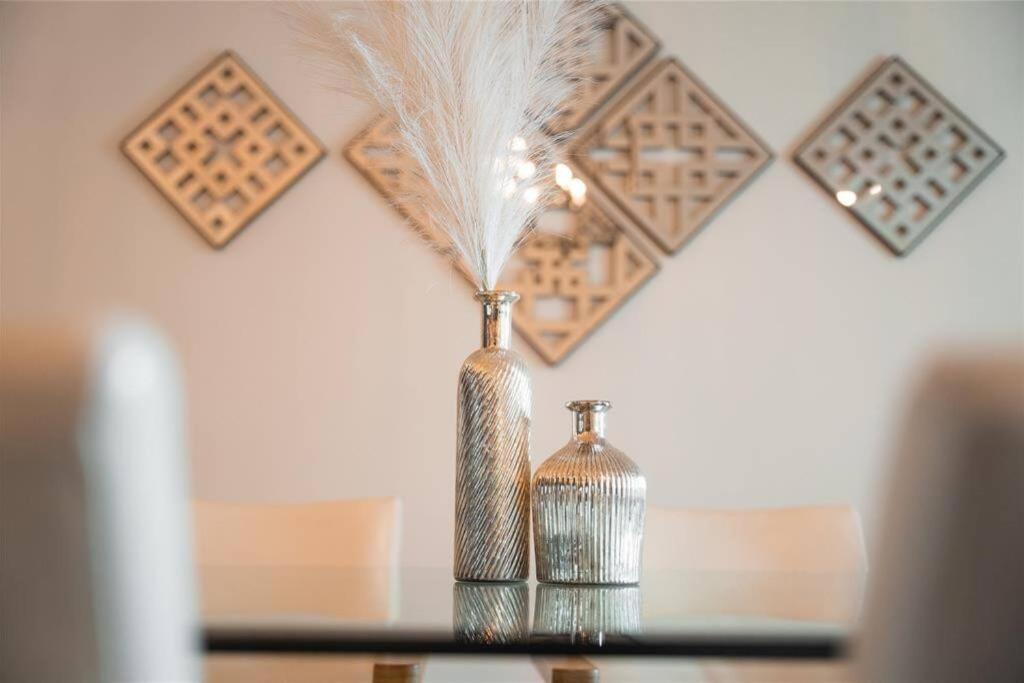 Relaxing Getaway in Houston - Housity