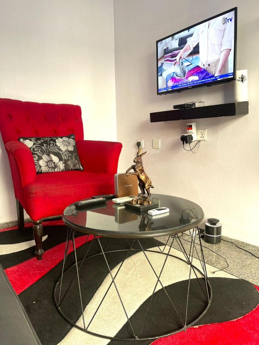 Cozy Home Away From Home at Oniru - Housity