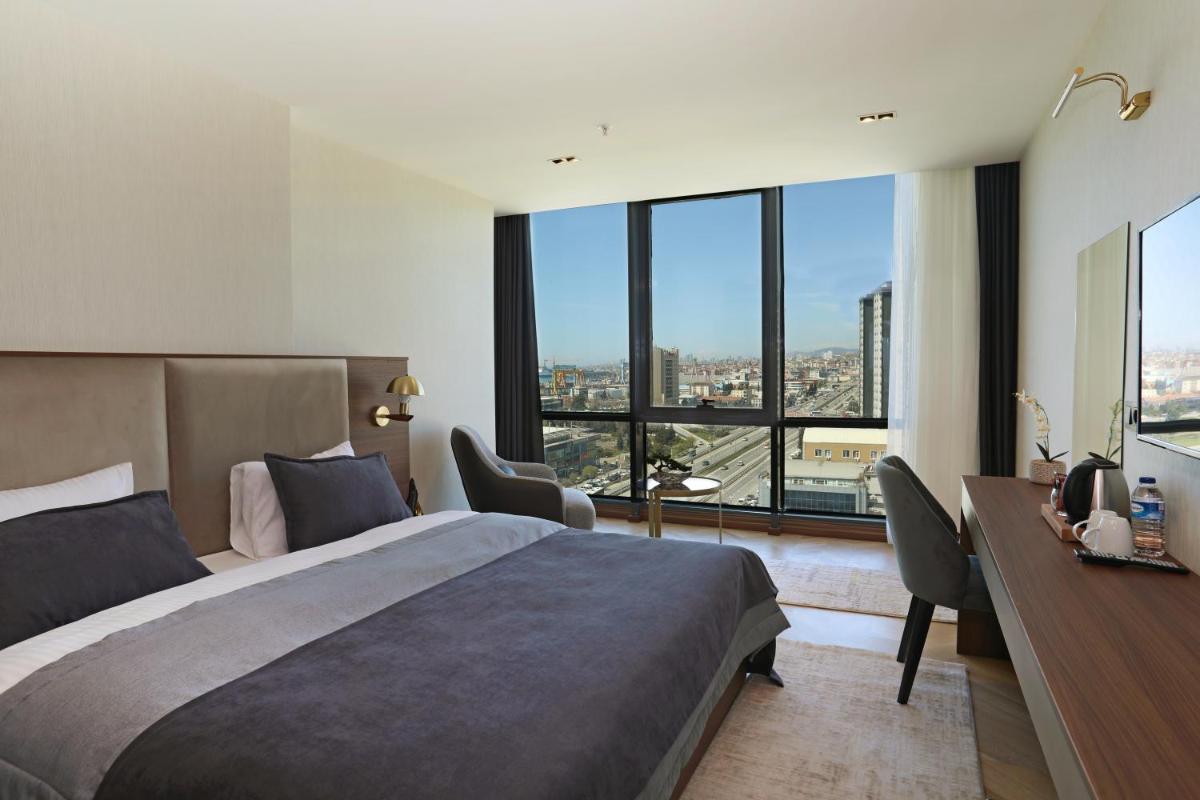 Moncher Hotel - Housity