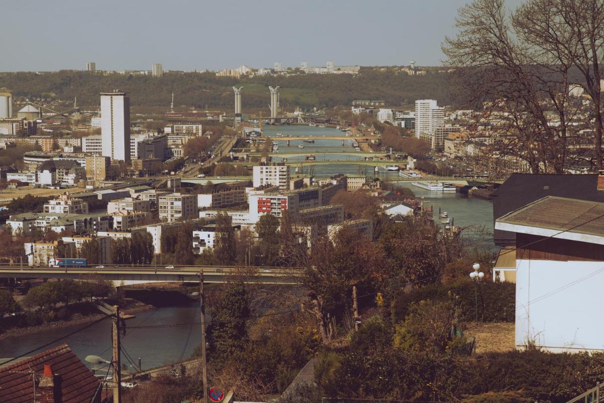 La colline bleue - Housity