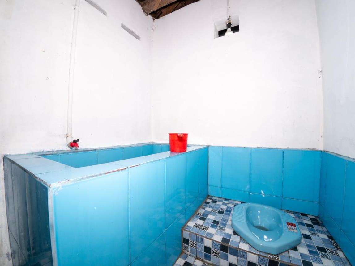 Omah Paris -Unique & Close to Parangtritis Beach - Housity
