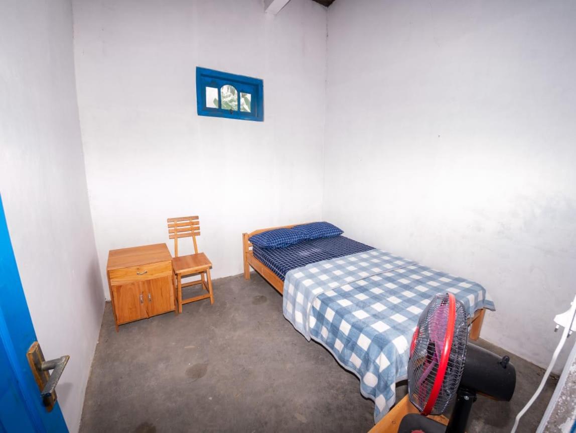 Omah Paris -Unique & Close to Parangtritis Beach - Housity