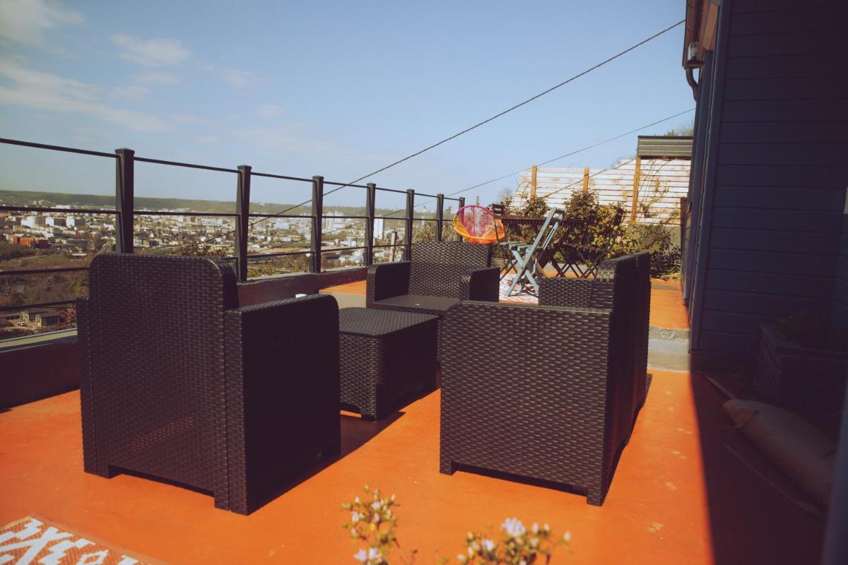 La colline bleue - Housity