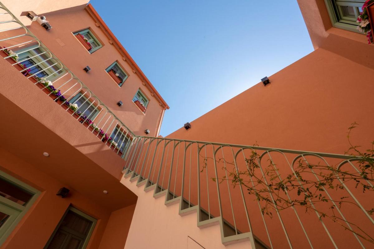 Sartori Concept Hotel - Housity