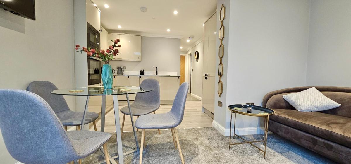 The Philog by Switchback Stays - Housity