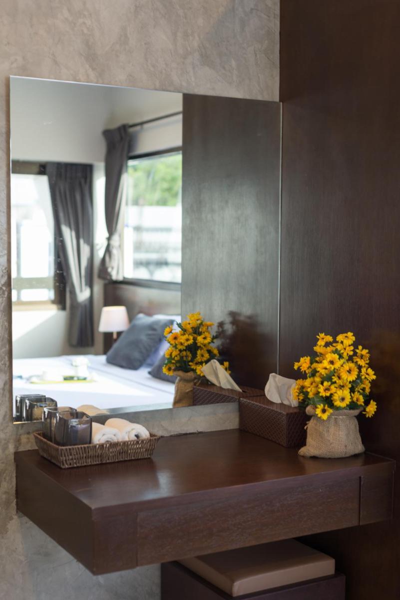 Green Leaf Hostel - Housity
