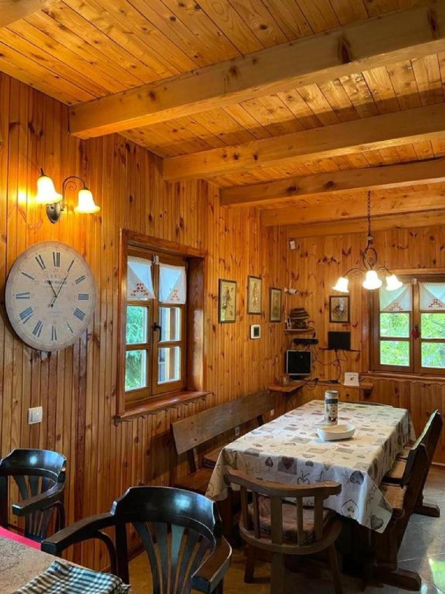 Holiday Home Snow Hill - Housity