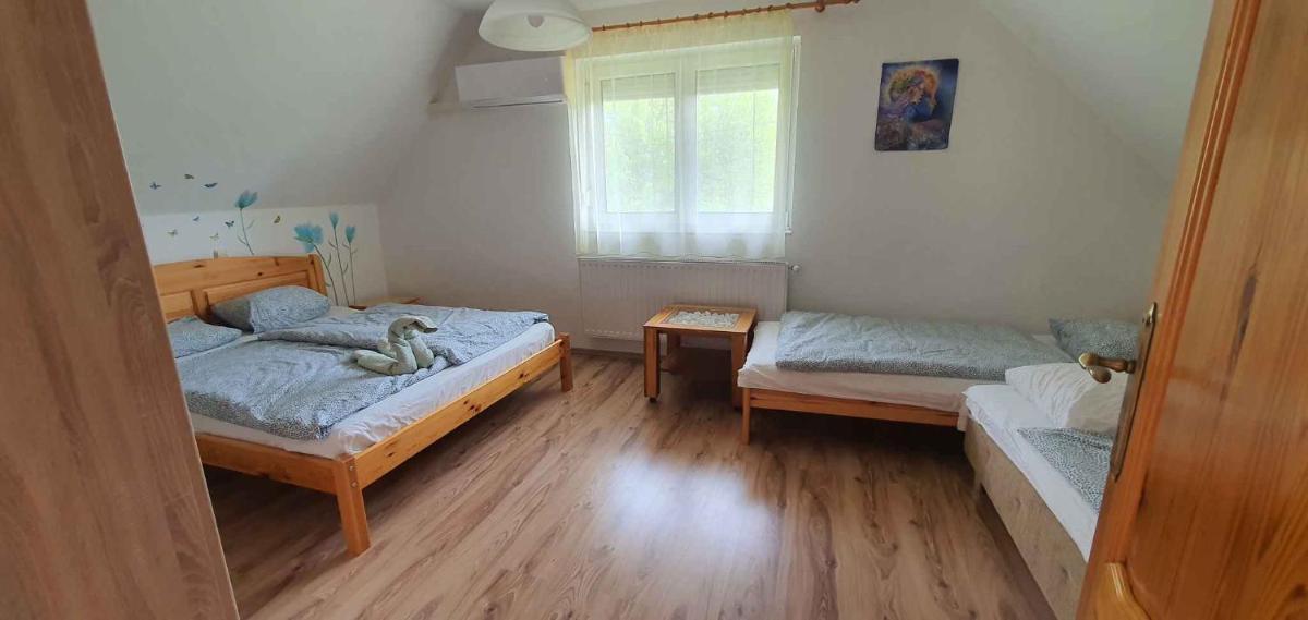 Studio in Balatonbereny 41047 - Housity