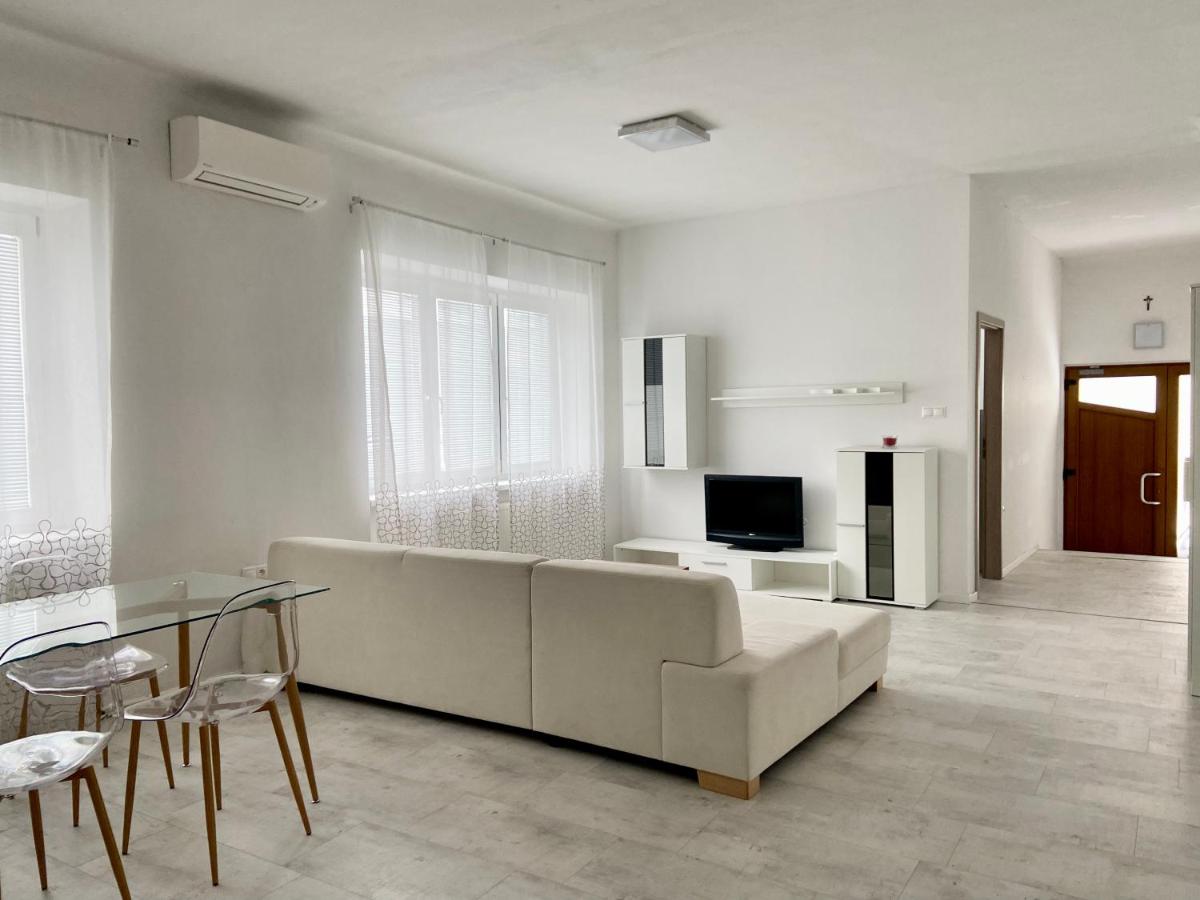 Mást apartments - Housity