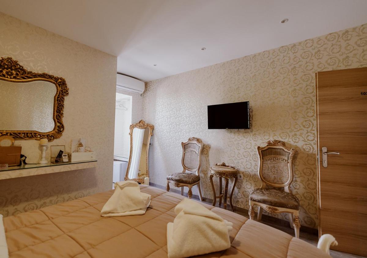 ROH Suites - Hizvo