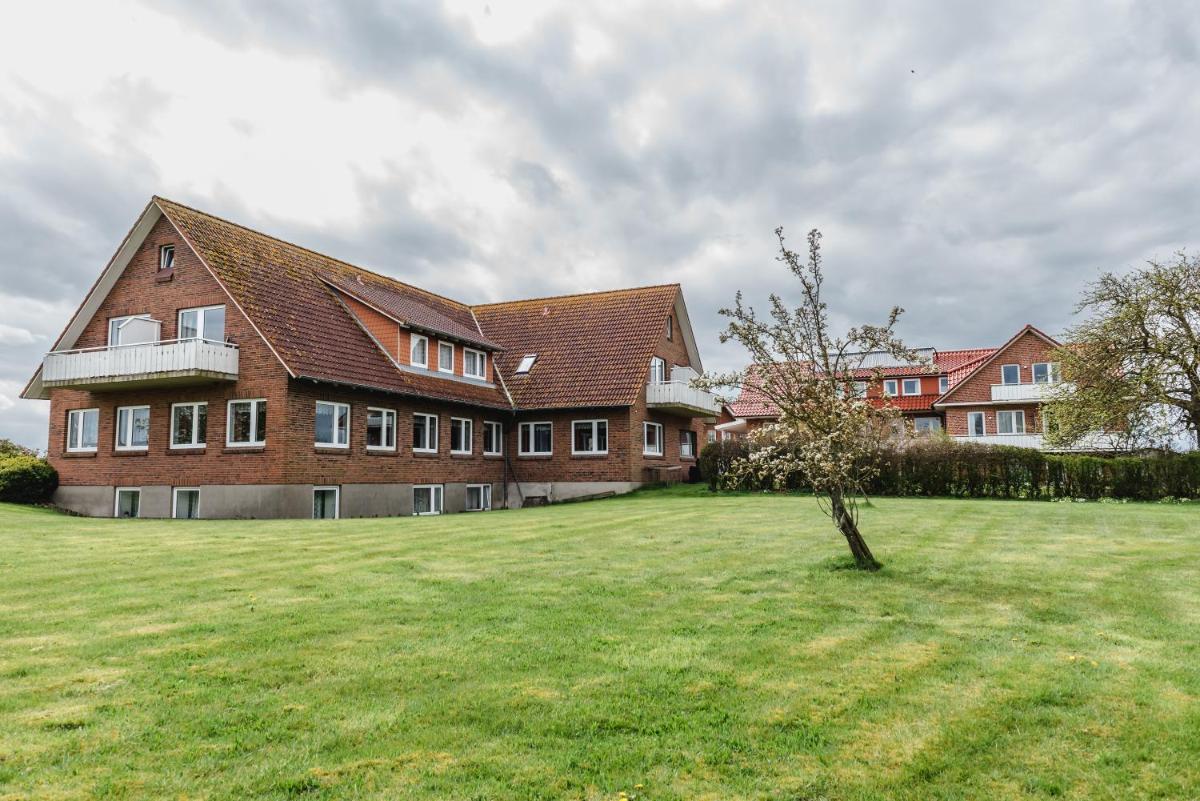 Suitetrails - Straendhus Bed&Breakfast