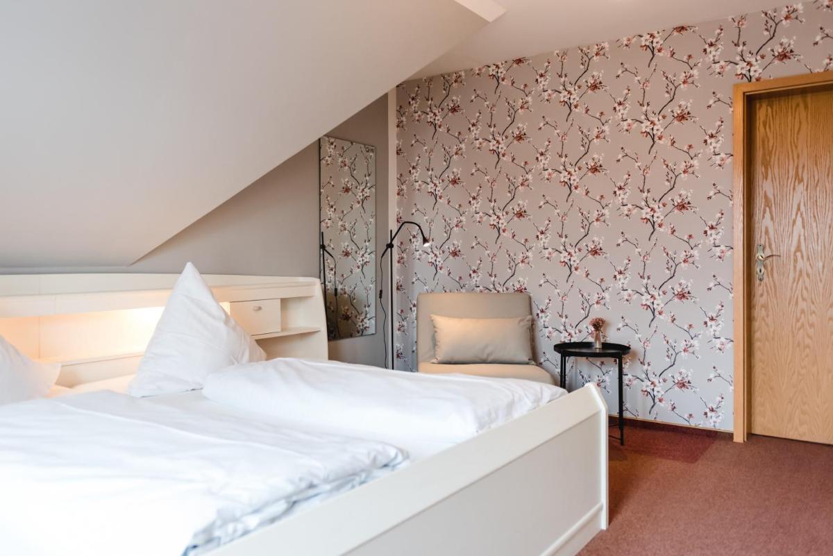 Straendhus Bed&Breakfast - Housity