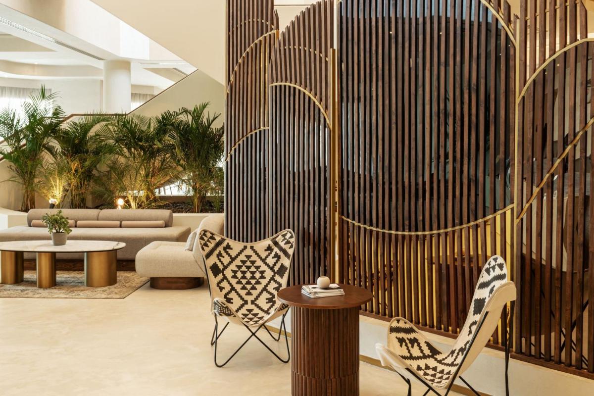 Le Meridien Fairway - Housity