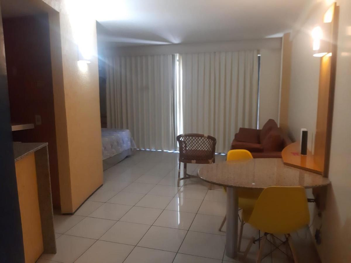Apartamento Meireles perto feirinha Beira Mar105 - Housity