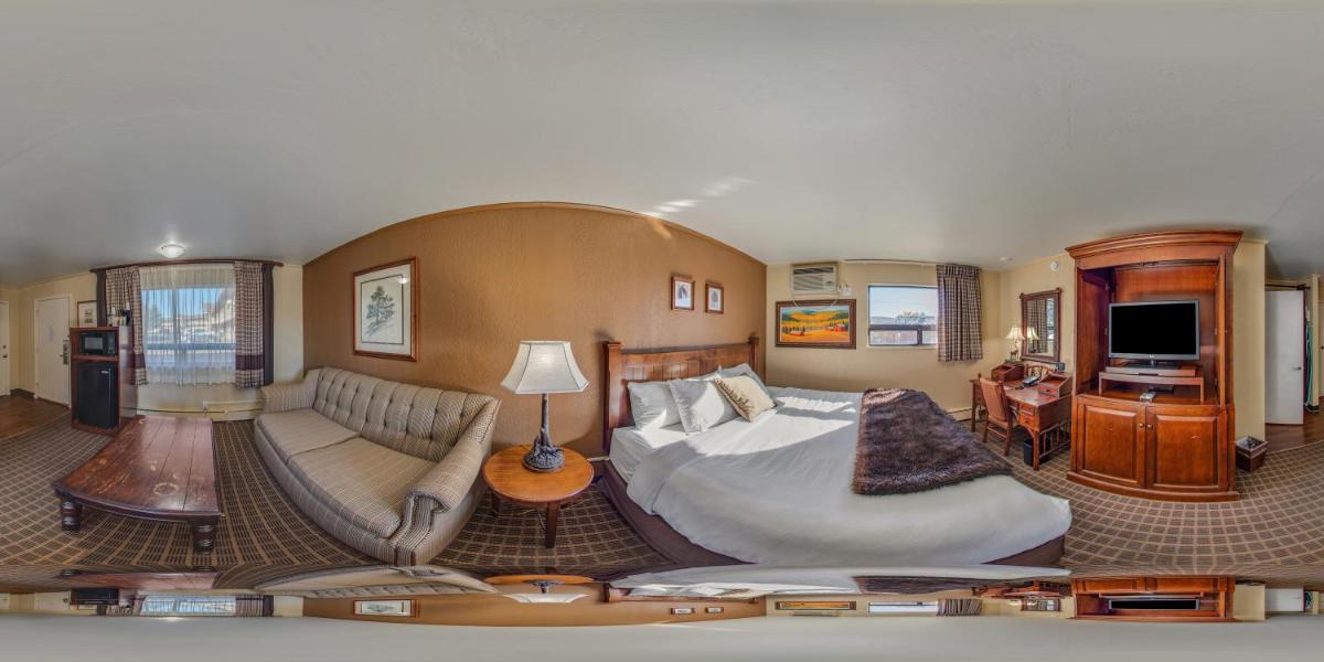 The Inn at Tomichi Village - Housity