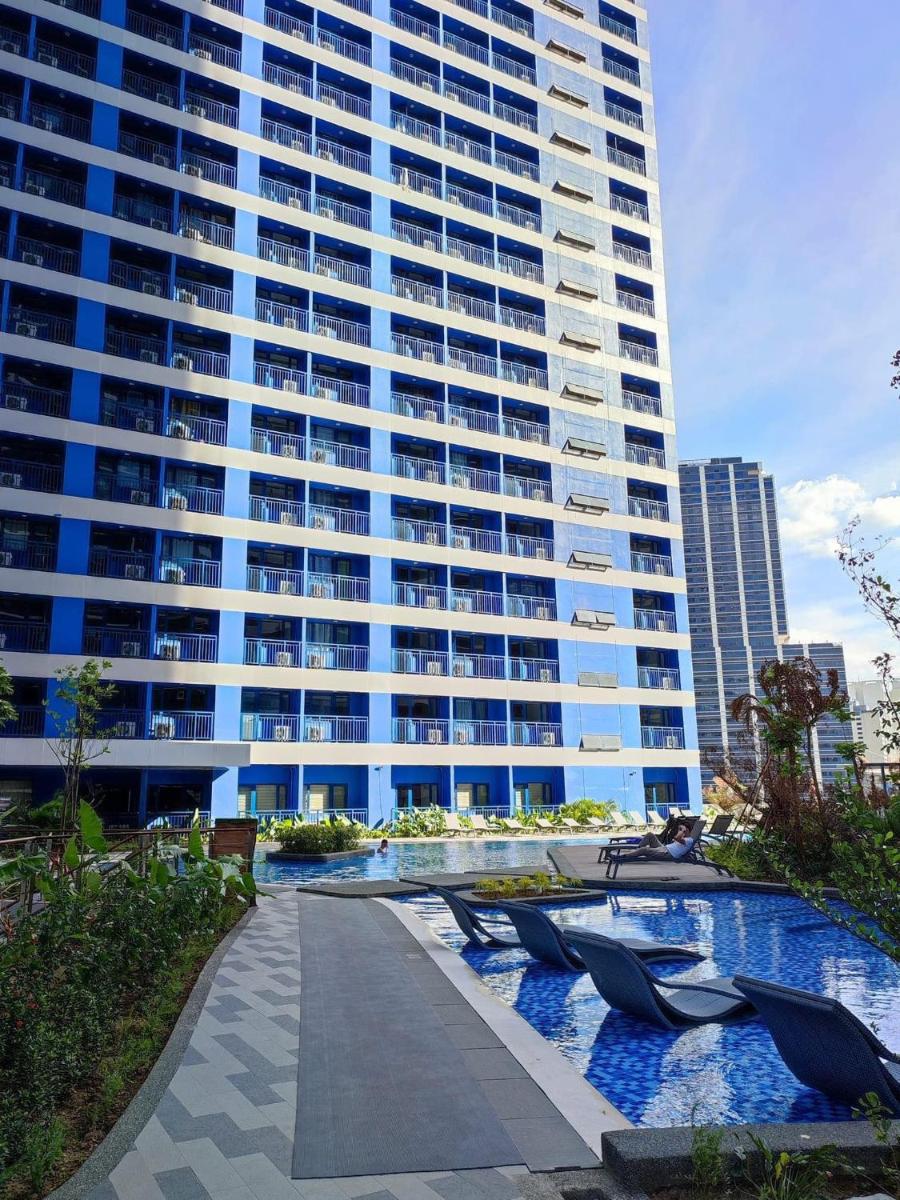 Cozy Crib @ Air Residences - Makati - Hizvo