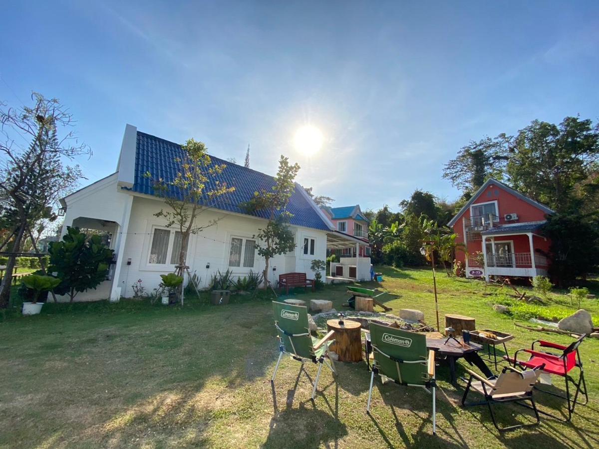 บ้านเพื่อน St รีสอร์ท ระยอง - Housity