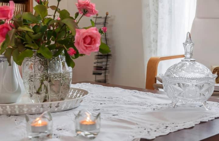 Suitetrails - Anna's Beautiful Apartment