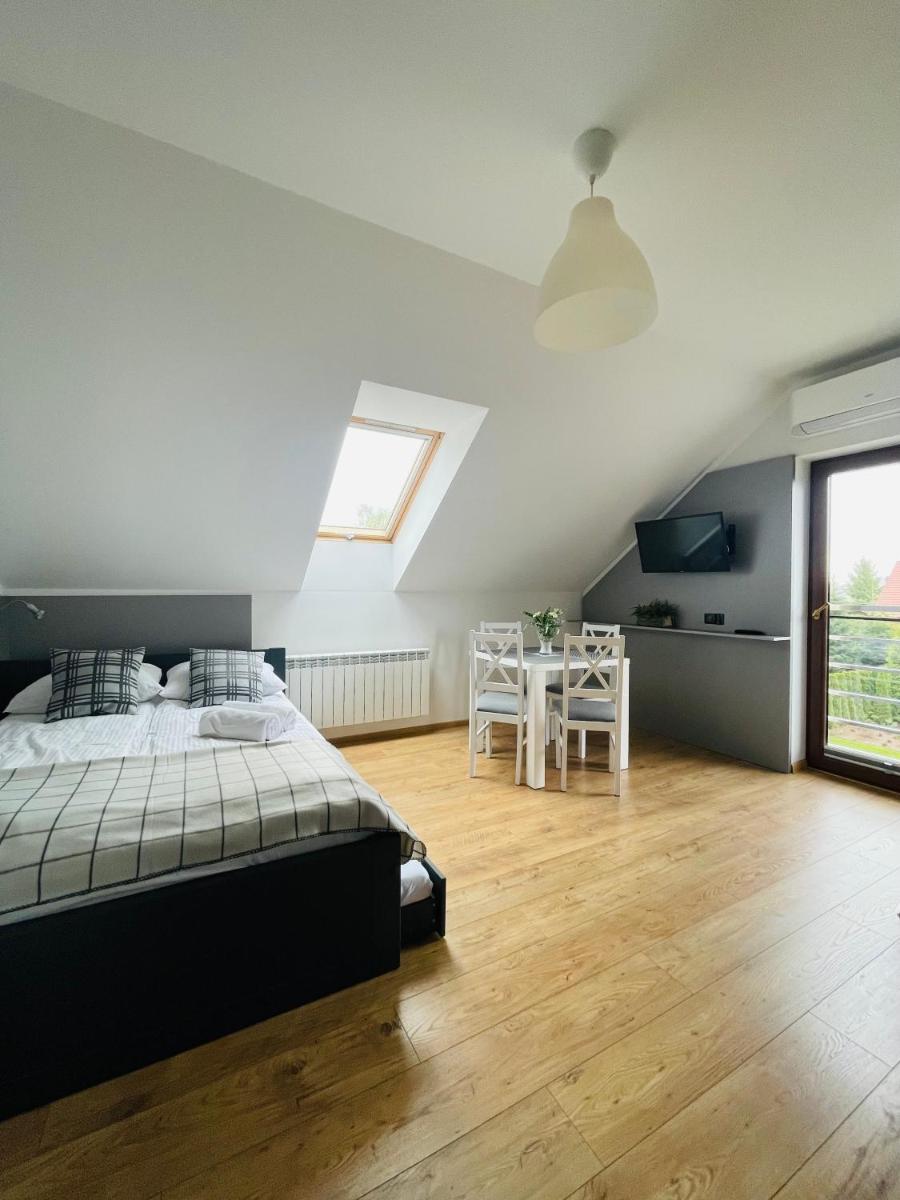 Apartamenty Zacisze - Housity