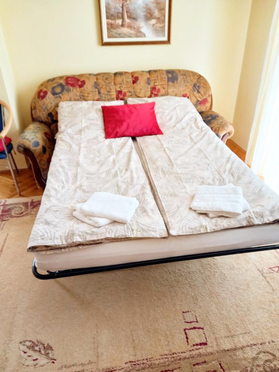 Danube star 3 - Housity